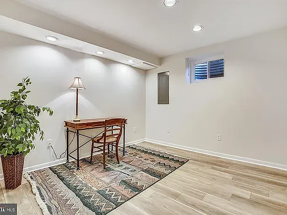 4400 Rosedale Ave — Photo 27