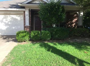 13100 Fieldstone Rd, Fort Worth, TX 76244