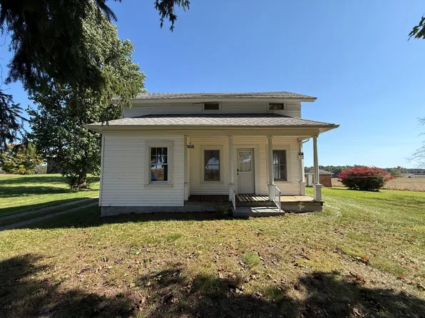 8525 S Jackson Rd, Cement City, MI 49233