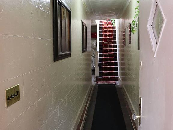 3rd image of 561 E 93rd St #4
