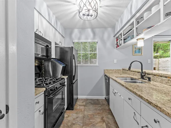 7801 Shoal Creek Blvd APT 153, Austin, TX 78757