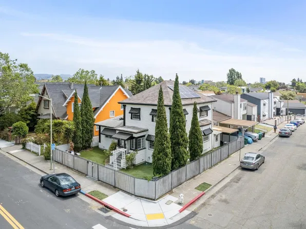 899 61st St, Oakland, CA 94608