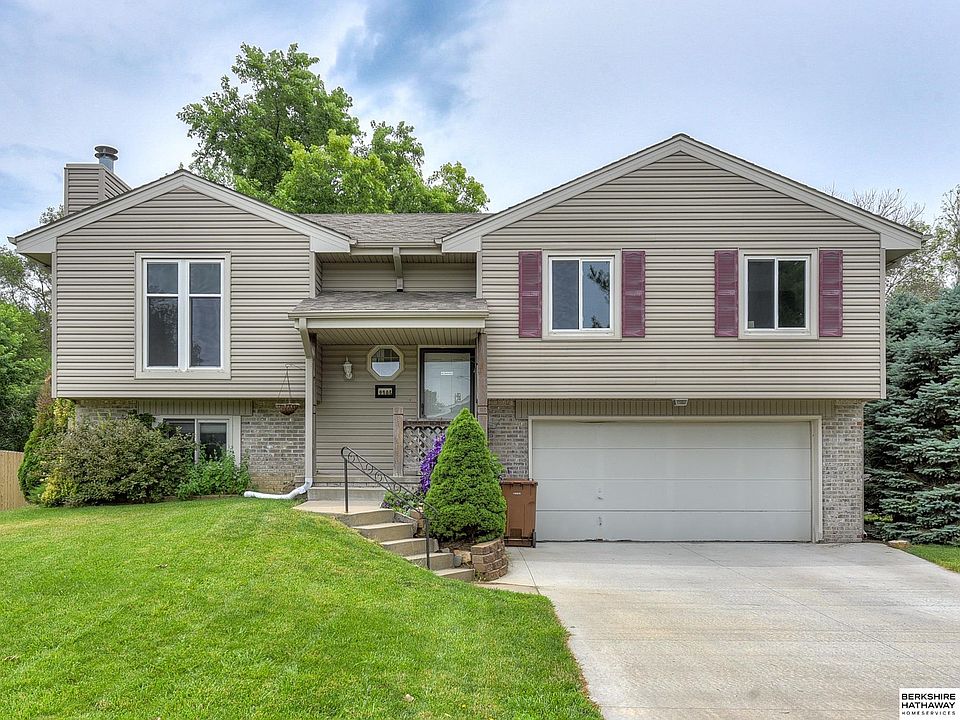 1st image of 2305 Hogantown Dr
