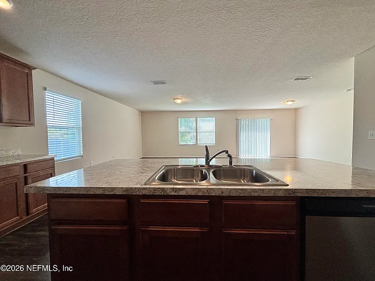 1763 Eagle View Way — Photo 17