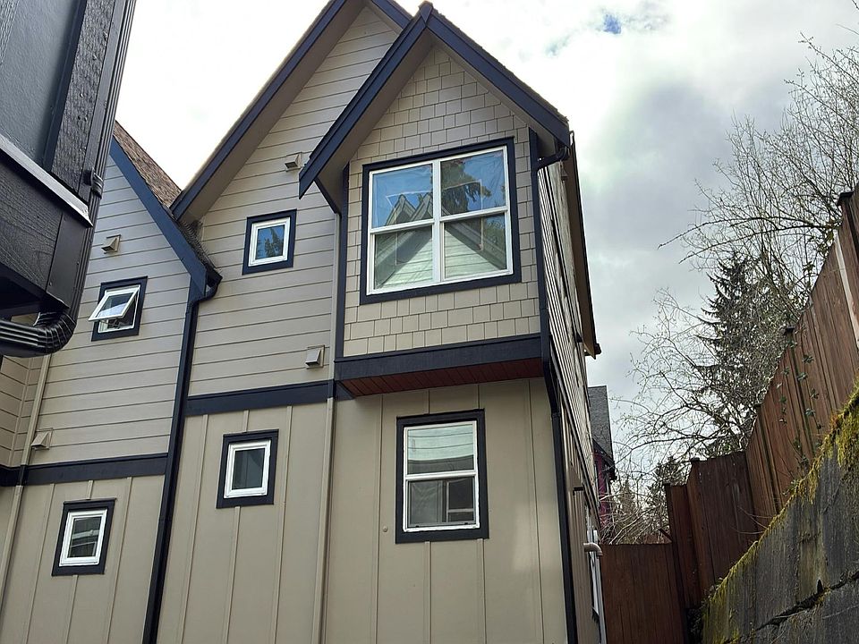 1st image of 2432 SW Holden St APT A