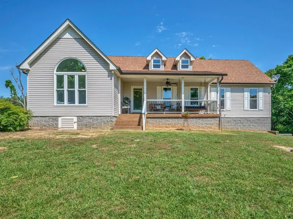 643 Bear Creek Valley Rd, Bon Aqua, TN 37025