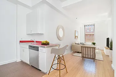 Rented by Living New York