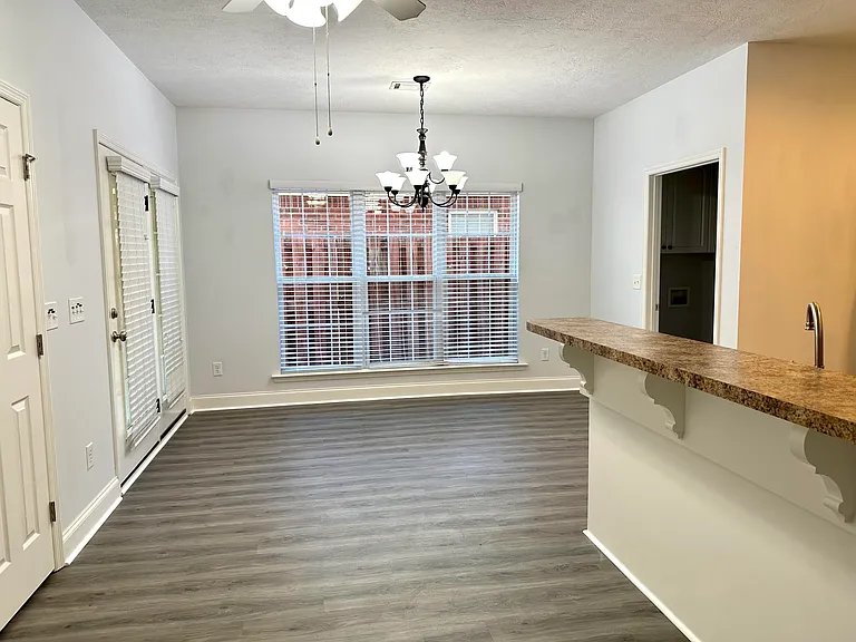 4458 Galway Dr — Photo 14