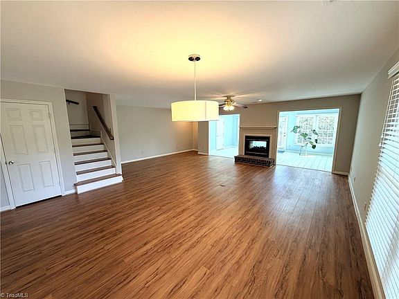 3rd image of 5410 Winters Way