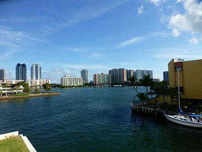 4000 NE 169th St APT 101, North Miami Beach, FL, 33160