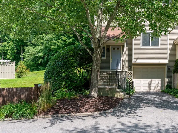 1804 Regent Drive, Mount Kisco, NY 10549