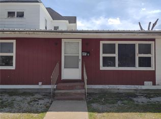 621 E Cleveland St, Monroe City, MO 63456