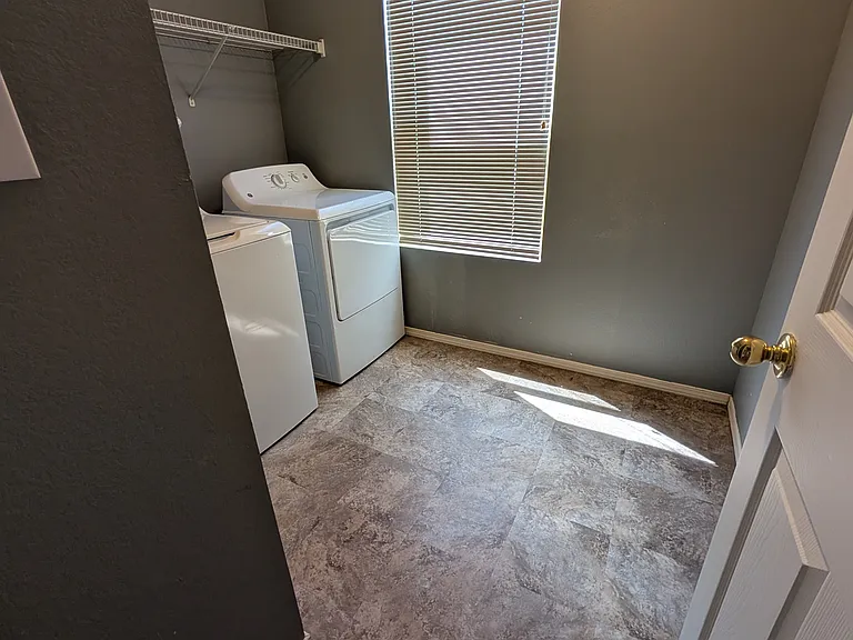 10815 McMichael Ln SW — Photo 12