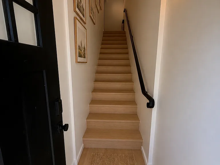 19239 Linnet St #19239 — Photo 9