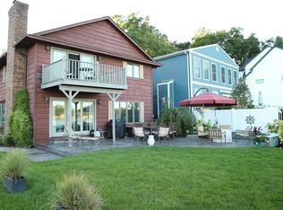 575 Treasure Island Dr, Mattawan, MI 49071
