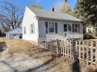 3818 E 8th St, Des Moines, IA 50316