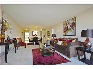 1st image of 320 Vallejo Dr APT 15