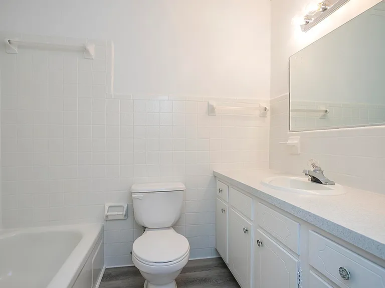 215 Donna Dr #S — Photo 13