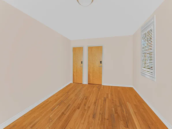 525 West 236th Street image 9 of 17