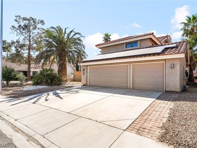 6741 Bodega Dr, Las Vegas, NV, 89103