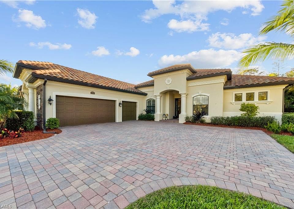 1st image of 9569 Siracusa Ct