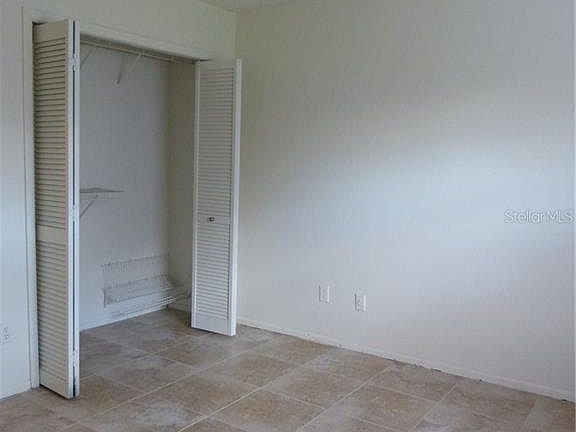 5th image of 6908 Alpert Dr
