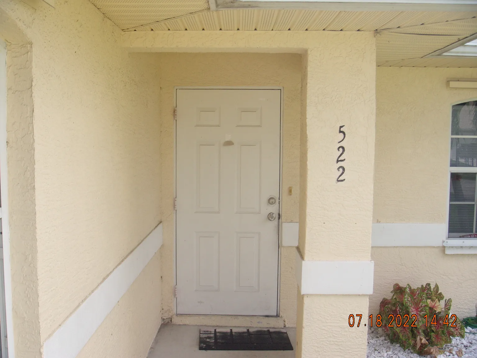 3 bed, 2.0 bath, 1224 sqft, $1,700 — Photo 2