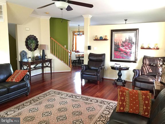 5th image of 22572 Maison Carree Sq