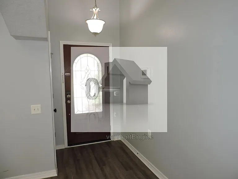 2310 Tall Oak Dr — Photo 2