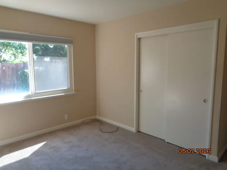 449 Azalea Way — Photo 8