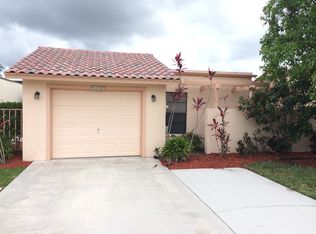 8391 Bonita Isle Dr, Lake Worth, FL 33467