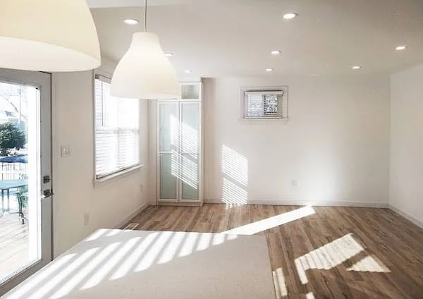 420 Courtland Ave E #1 — Photo 11
