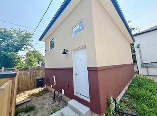 1740 Buckingham Dr, Windsor, ON N8T 2A6