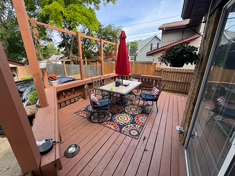 3229 S 56th St — Photo 2