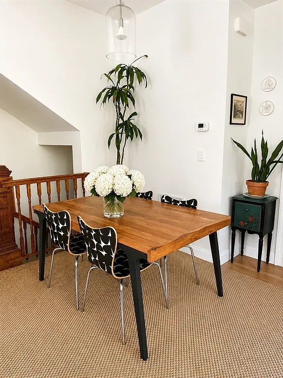 3 bed, 2.0 bath, 1442 sqft, $5,500 — Photo 4