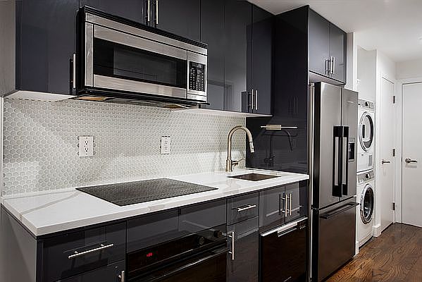 1st image of 519 E 6th St APT 6