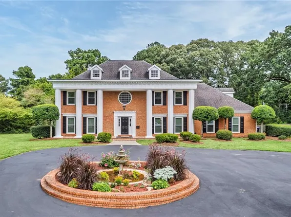 1216 Pleasant Hill Rd, Lawrenceville, GA 30044