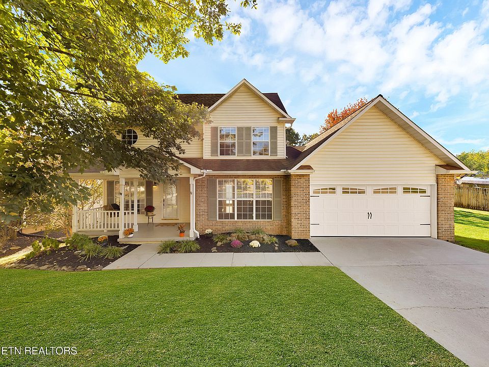 1st image of 7543 Holly Crest Ln