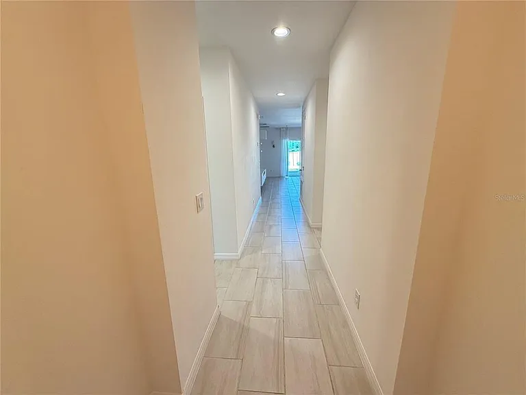 4209 Deleon St — Photo 5