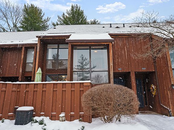 3rd image of 5031 Chuckleberry Ln #3