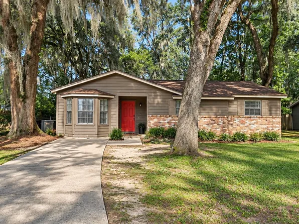 2696 Faringdon Dr, Tallahassee, FL 32303
