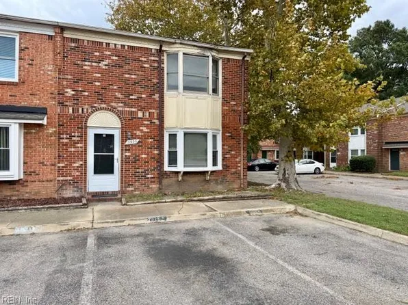 1936 Darnell Dr, Virginia Beach, VA 23455