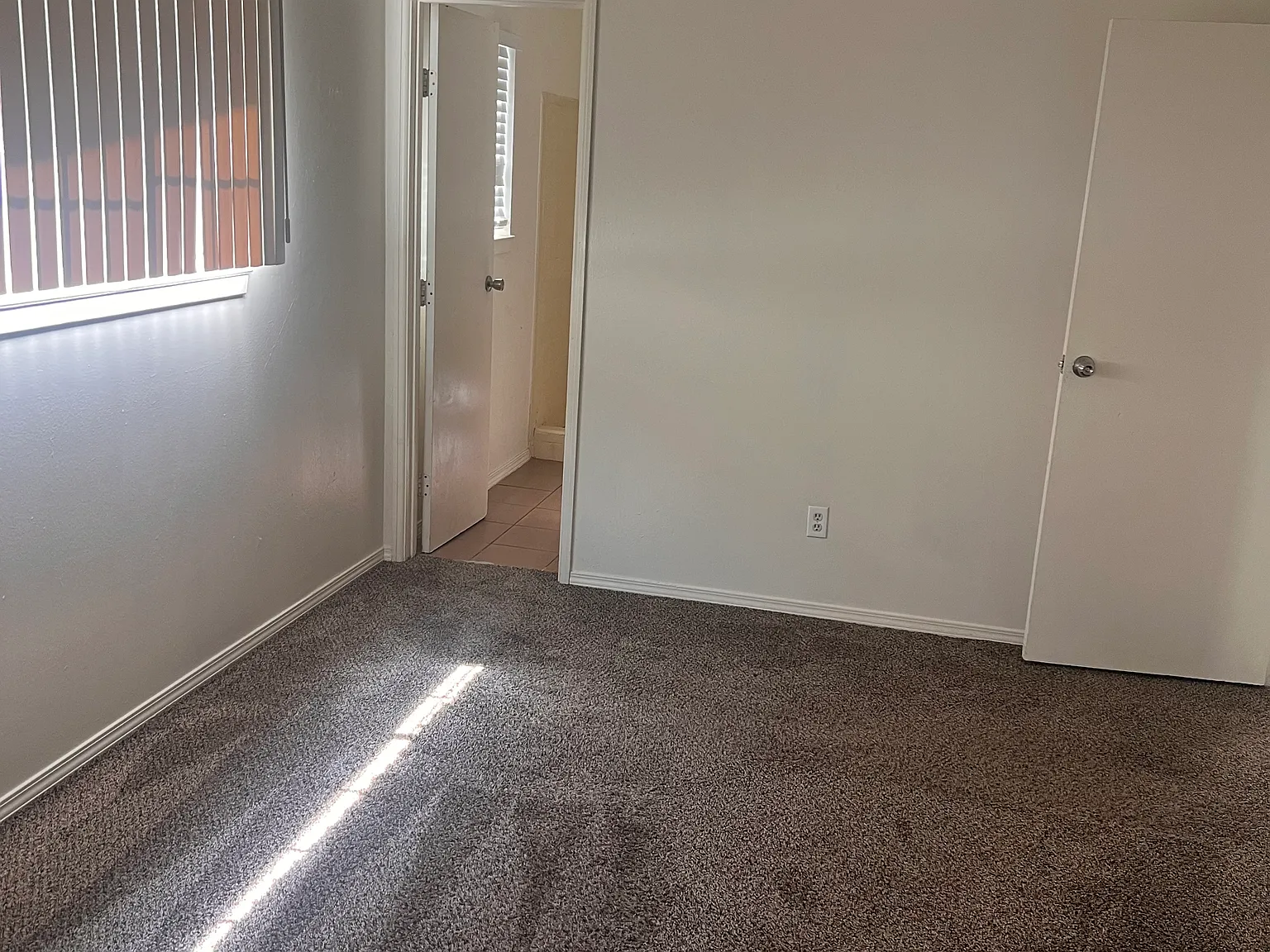 4 bed, 1547 sqft, $3,200 — Photo 1