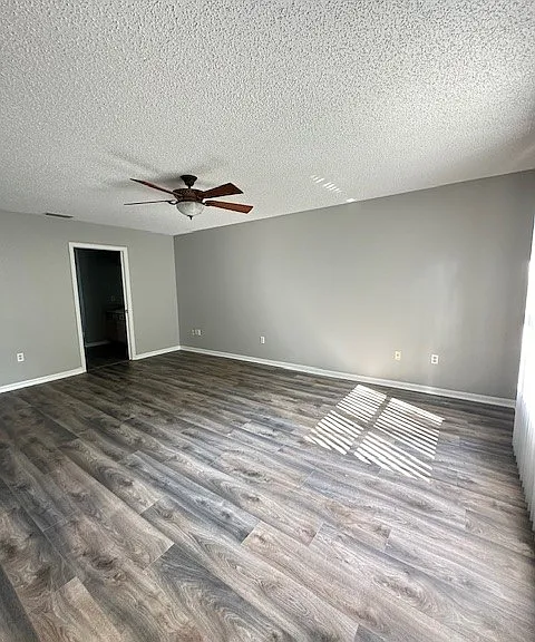 102 Pritchard Dr — Photo 17