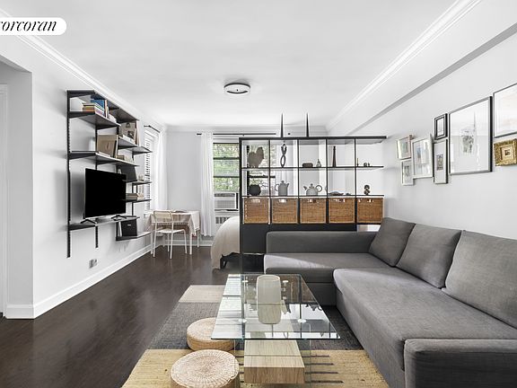 3rd image of 50-54 E 8th St #3C