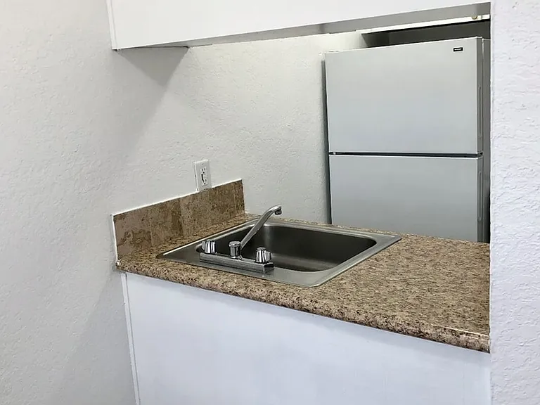 1-Bed 1-Bath 1-Bed 1-Bath