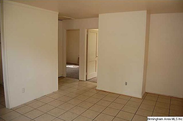 2nd image of 1409 Woodward Rd