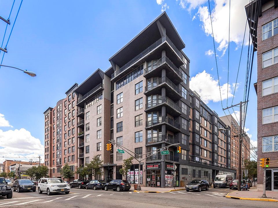 1st image of 4315 Park Ave APT 5H