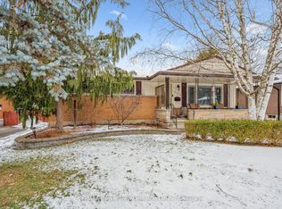 212 Waverley Dr, Guelph, ON N1E 1H4