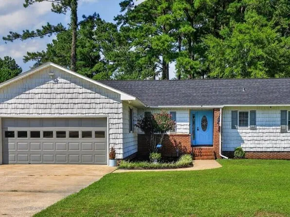 6103 Falcon Drive, New Bern, NC 28560